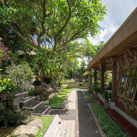 Nuaja Balinese Guest House Ubud Exteriér fotografie